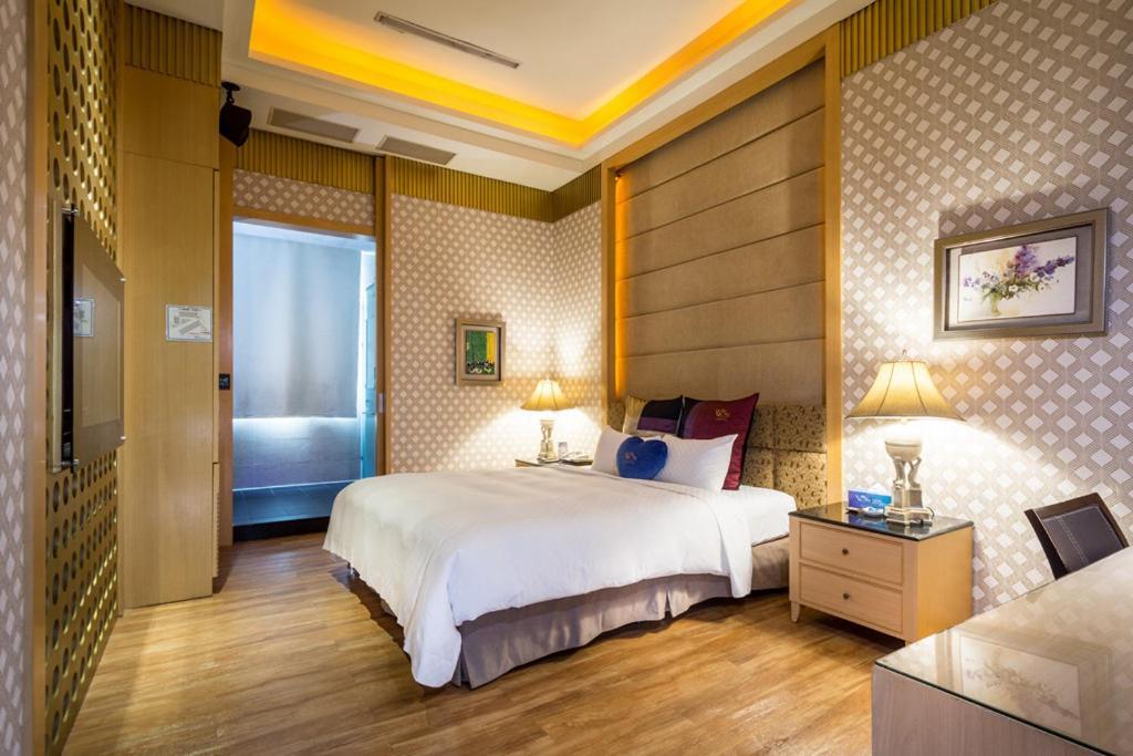 קילונג Blue Coast Spa Motel מראה חיצוני תמונה